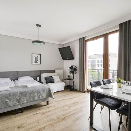 Labo Apartment Brylowska By Expo XXI Warsaw Exterior photo